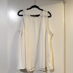 Lane Bryant sleeveless cream blouse with gold dot embellishments size 22